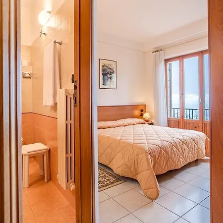 La Mimosa Guest house